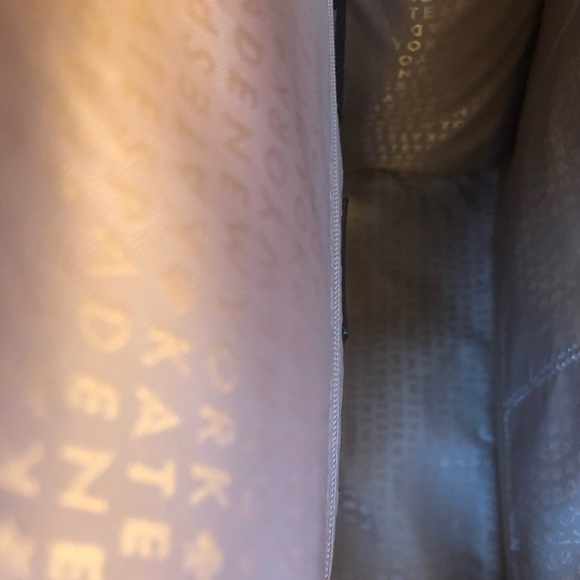 Kate spade bag..only - Picture 8 of 9